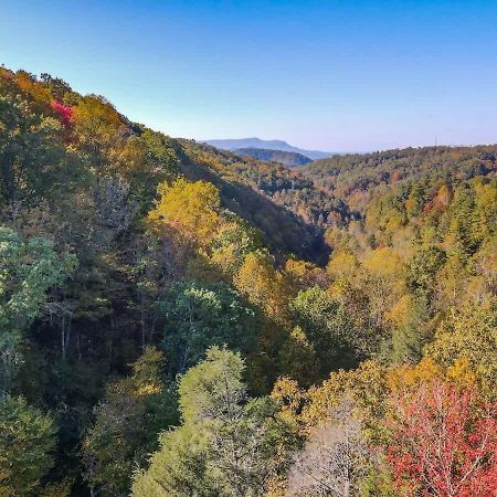 Nice View Fireplace, Hot Tub, Porch Bed, Private Sevierville Eksteriør bilde